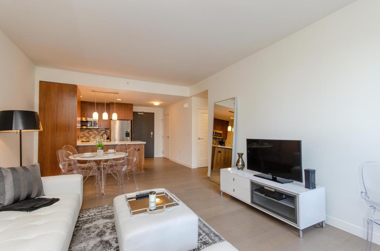 Cityscape Luxury Tower One Bedroom Apartment